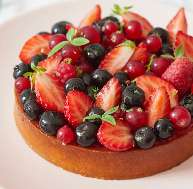 Tarte aux Fruits Rouges et Noirs – Clélia Food & Photo