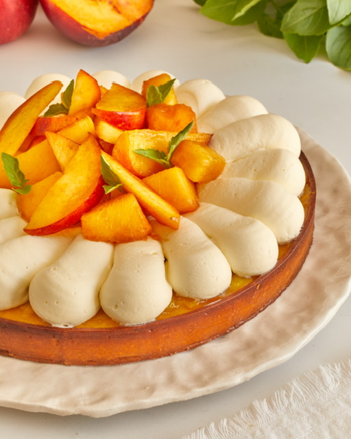 Tarte Nectarine, huile d’olive et&nbsp;basilic